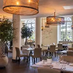 Val-vignes Colmar Haut-koenigsbourg, The Originals Relais 4* Saint-Hippolyte (Haut-Rhin)