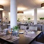 Val-vignes Colmar Haut-koenigsbourg, The Originals Relais Hotel Saint-Hippolyte (Haut-Rhin)