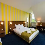 Val-vignes Colmar Haut-koenigsbourg, The Originals Relais Hotel Saint-Hippolyte (Haut-Rhin)