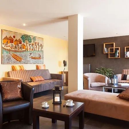 Val-vignes Colmar Haut-koenigsbourg, The Originals Relais Otel Saint-Hippolyte (Haut-Rhin)