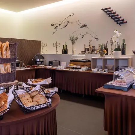 Val-vignes Colmar Haut-koenigsbourg, The Originals Relais 4* סנט היפולייט