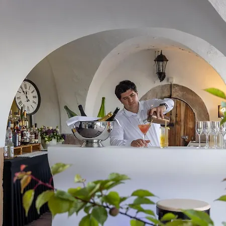 Val-vignes Colmar Haut-koenigsbourg, The Originals Relais מלון