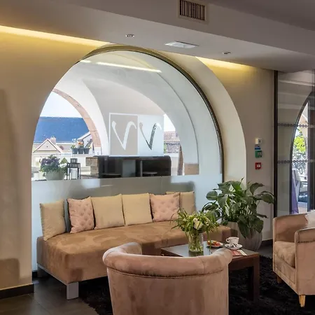 Val-vignes Colmar Haut-koenigsbourg, The Originals Relais 4* سانت هيبوليت