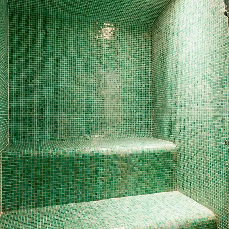 Val-vignes Colmar Haut-koenigsbourg, The Originals Relais 4* Saint-Hippolyte (Haut-Rhin)