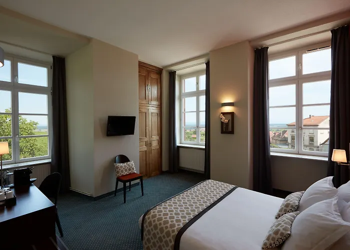 Val-vignes Colmar Haut-koenigsbourg, The Originals Relais Hotel