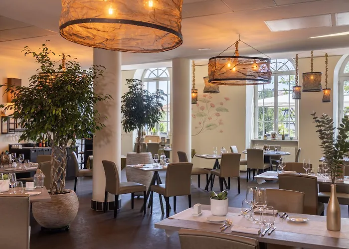 Val-vignes Colmar Haut-koenigsbourg, The Originals Relais 4* Saint-Hippolyte (Haut-Rhin)