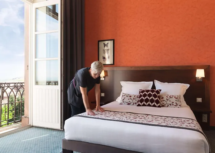 Val-vignes Colmar Haut-koenigsbourg, The Originals Relais 4* Saint-Hippolyte (Haut-Rhin)