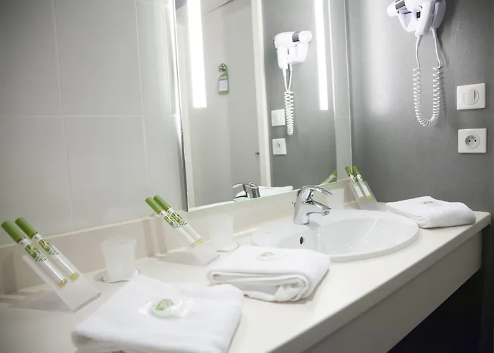 Val-vignes Colmar Haut-koenigsbourg, The Originals Relais 4* Saint-Hippolyte (Haut-Rhin)